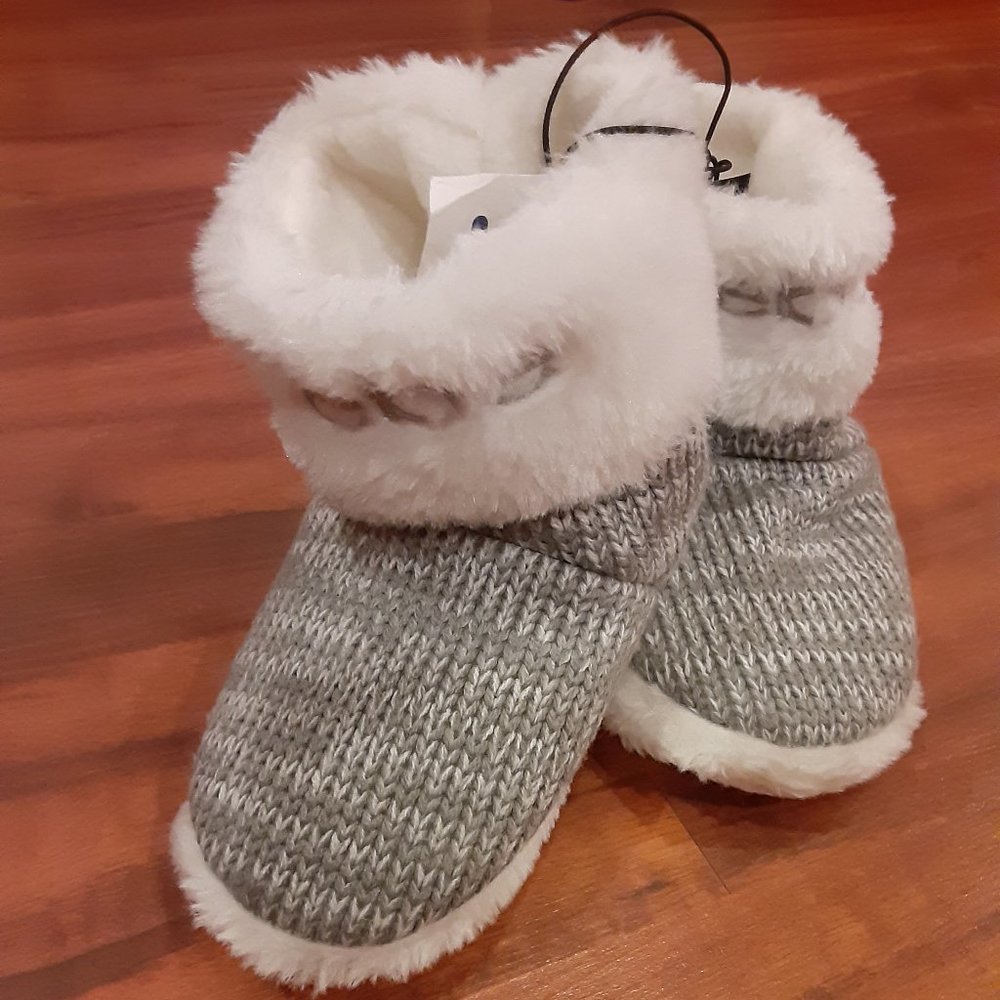 bebe girls - Sweater/Faux Fur Slipper Boots - NEW!